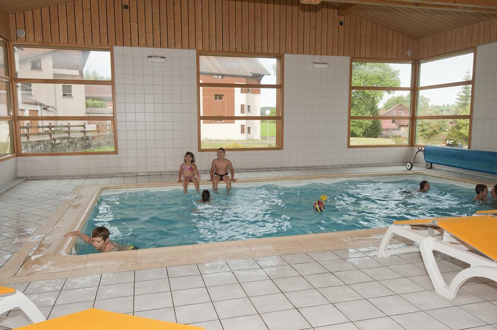 Etoile Des Neiges Piscine Spa Sauna Metabief Bagian luar foto